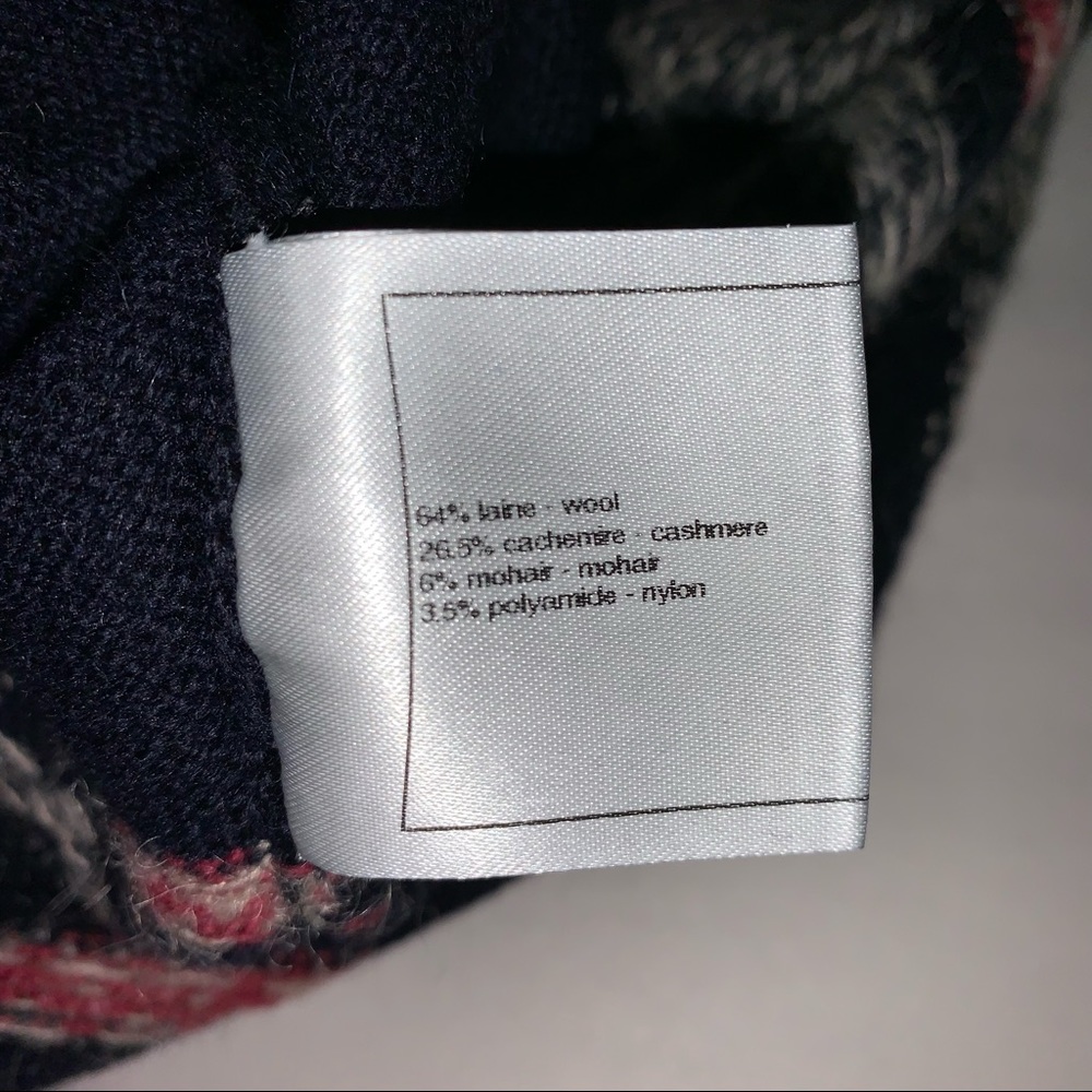 CHANEL size 38 wool cashmere mohair CARDIGAN snowflake and Coco theme - Picture 7 of 13